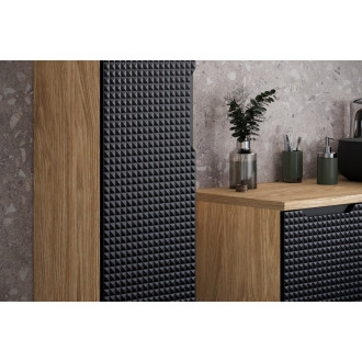 Comad LUXOR BLACK 80-01-1D vysoká skříňka