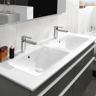 Umyvadlo Villeroy & Boch 130x50 cm 4111DLR1