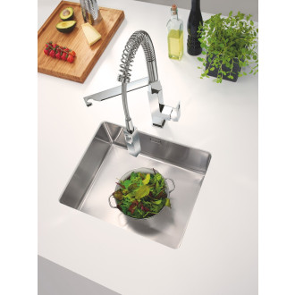 Dřezová baterie Grohe Eurocube s otočným raménkem supersteel 31395DC0