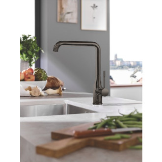 Dřezová baterie Grohe Essence New s otočným raménkem Hard Graphite 30269A00
