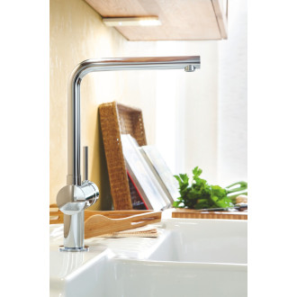 Dřezová baterie Grohe Minta s otočným raménkem chrom 31375000