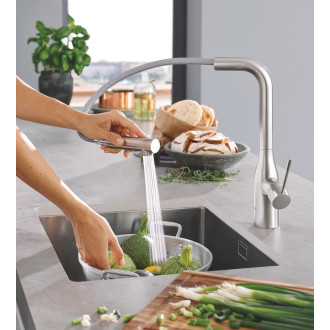 Dřezová baterie Grohe Essence New s vytahovací sprškou supersteel 30270DC0