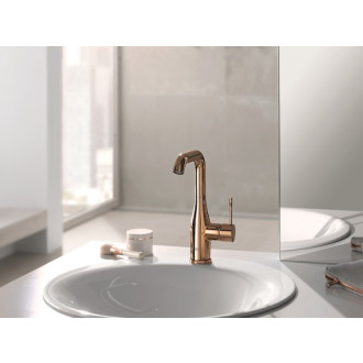 Vysoká umyvadlová baterie Grohe Essence New s otočným raménkem Warm Sunset 32628DA1