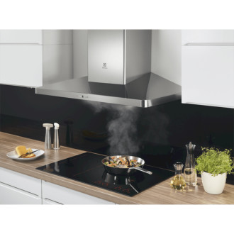 Komínová digestoř Electrolux EFF90560OX