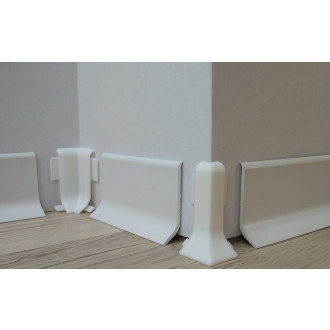 Roh k soklu vnější PVC bílá, výška 40 mm, SKPVCVNER2BI