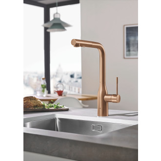 Dřezová baterie Grohe Essence s vytahovací sprškou, 2 proudy kartáčovaný Warm Sunset 30504DL0