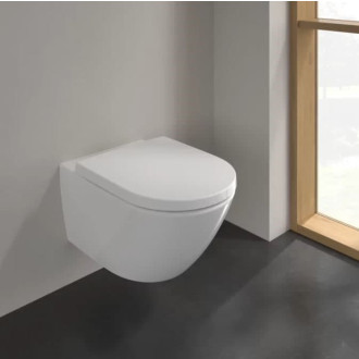 Wc s prkénkem softclose závěsné Villeroy & Boch Subway 3.0 zadní odpad 4670TSR1