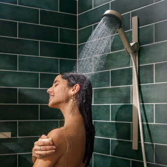Držák sprchy Hansgrohe WallStoris Planet Edition na lištu otočný béžová 28918210