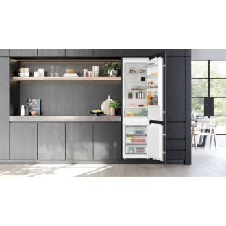 Siemens iQ100 vestavná chladnička s mrazákem 193,5 x 54,1 cm KI96NNSE0