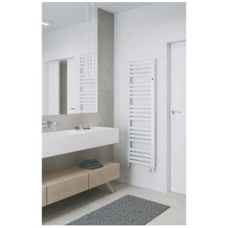 radiátor MAKAO 477 × 1528 mm, barva C. dle vzorníku výrobce RADMAK5016.