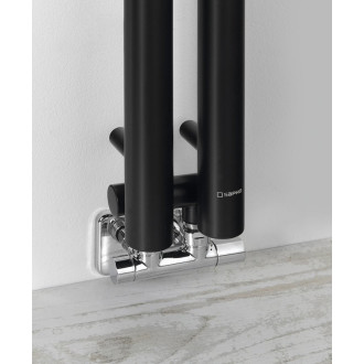 PILON otopné těleso 122x1800mm, se dvěma háčky pro ručník, černá mat