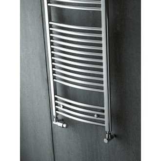 Zehnder Aura PBCZ 186x60x5 rovné přip.střed. chrom
