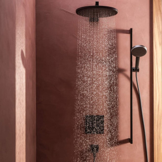 Hlavová sprcha Hansgrohe Raindance Alive S na stěnu včetně sprchového ramena matná černá 24540670