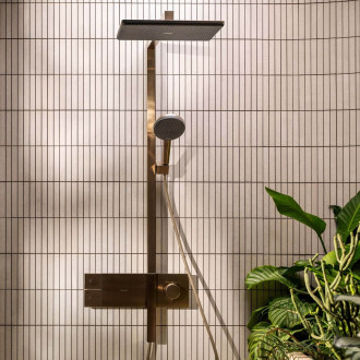 Sprchový systém Hansgrohe Raindance Alive Q s termostatickou baterií kartáčovaný bronz 24581140