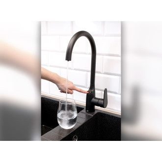 Laveo CLARO BAK_798D Dřezová baterie s připojením na vodní filtr, černá