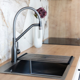 Laveo COLINA stojánková dřezová baterie s výtokem ve tvaru U BCO_978D