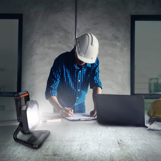 LED reflektor Solight bílá WM-20W-RE