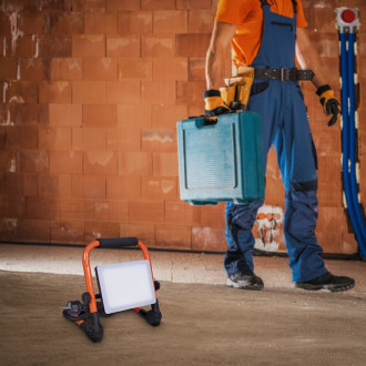 LED reflektor Solight černá WM-30W-FEQ