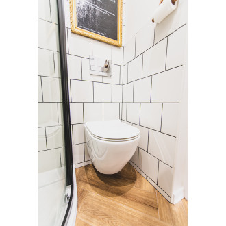 Desna - Soft-close toilet seat