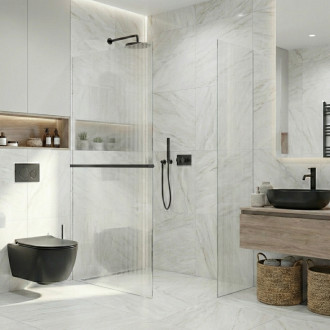 CERANO - Sprchová zástěna Walk-in Crystal T L/P - 8 mm - bezvzpěrový systém + polička/držák na ručníky - černá matná, rýhované sklo - 150x90x200 cm