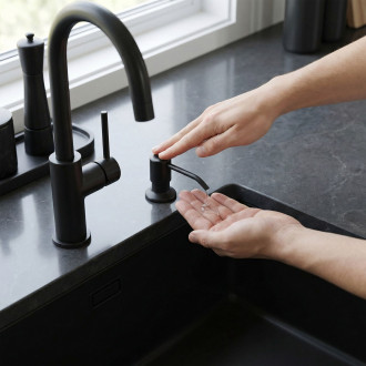 Dávkovač na kapalinu Rea LON Black