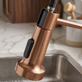 Uzávěr s perlátorem pro kuchyňskou baterii REA Colin Brush Copper
