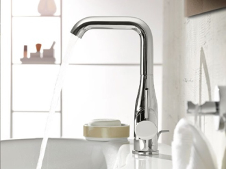 GROHE ESSENCE NEW XL 32901001 umyvadlová stojánková baterie vysoká chrom