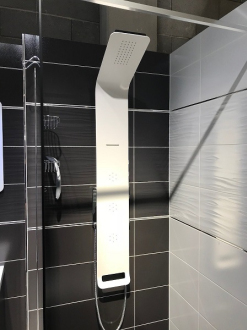 HM panel bílý, trysky, vodopád ALUSHOWER