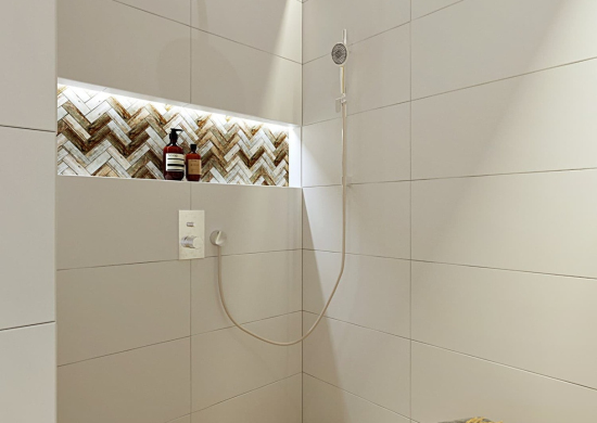 FINEZA WHITE COLLECTION